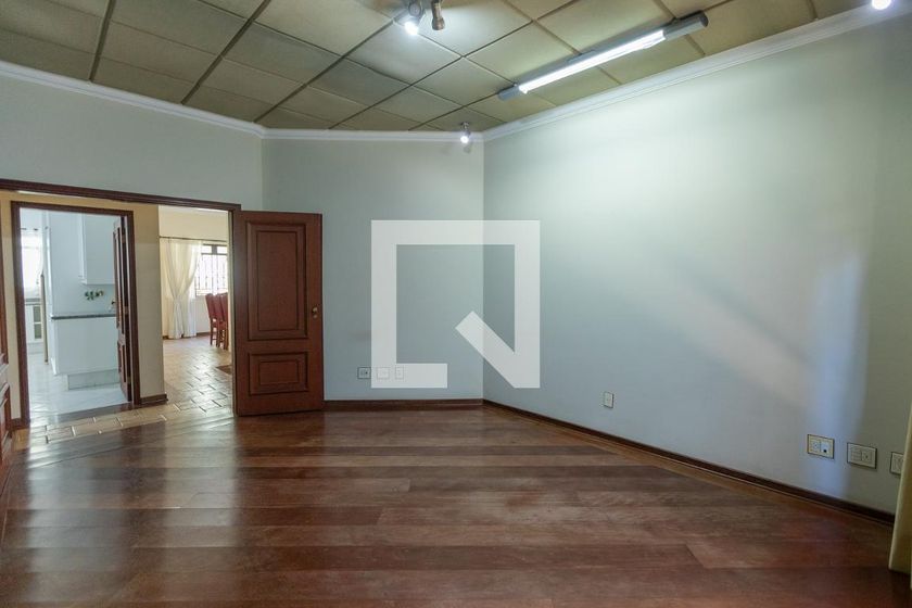 Casa à Venda - Nova Campinas, 4 Quartos,  488 m2 em , Campinas - sp | SoloBR