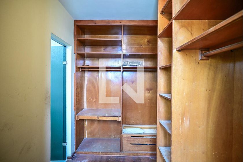 Casa, 4 quartos, 327 m² - Foto 48