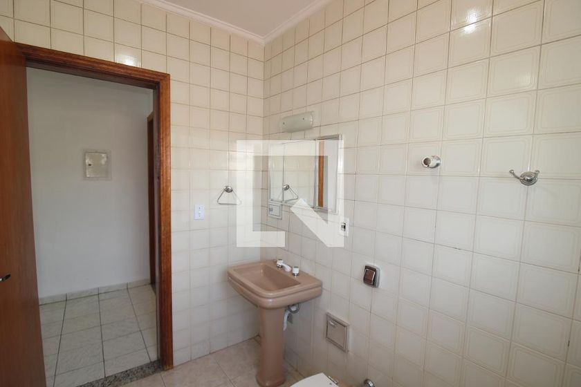 Casa, 3 quartos, 326 m² - Foto 28