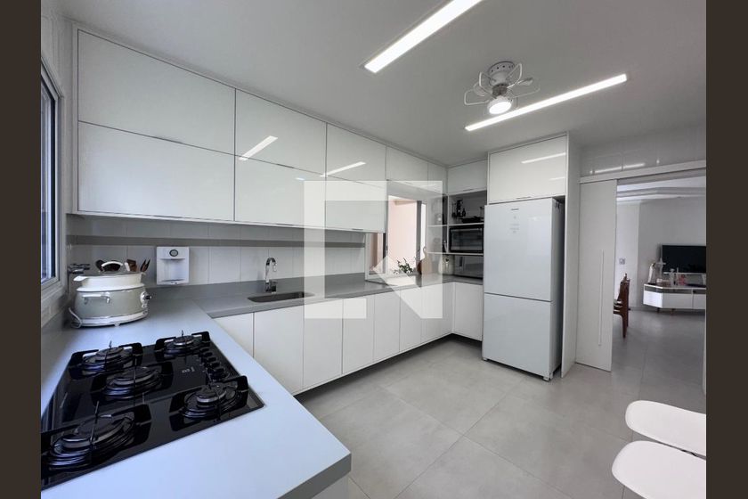 Casa, 4 quartos, 282 m² - Foto 42