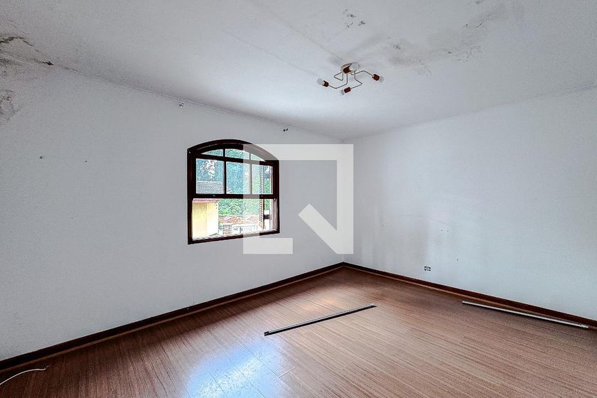 Casa, 3 quartos, 270 m² - Foto 33
