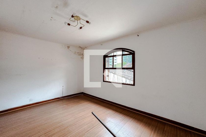 Casa, 3 quartos, 270 m² - Foto 35
