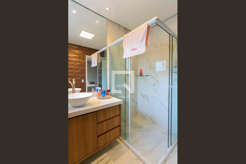 Casa, 3 quartos, 245 m² - Foto 38