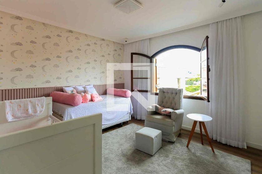 Casa, 3 quartos, 245 m² - Foto 39