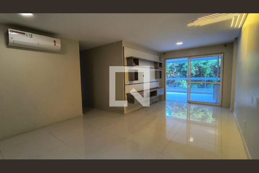 Apartamento, 3 quartos, 138 m² - Foto 1