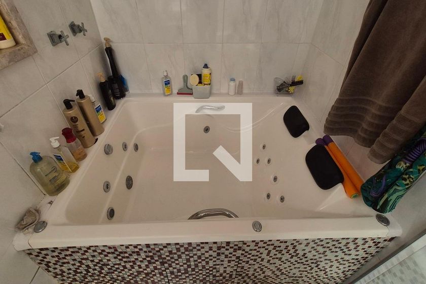 Casa à Venda - Swiss Park, 5 Quartos,  400 m2 em , Campinas - sp | SoloBR