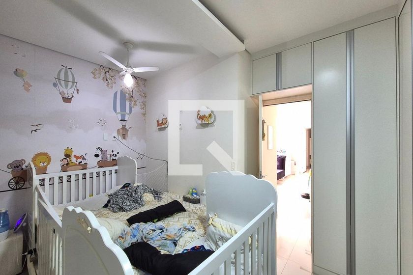 Casa à Venda - Swiss Park, 5 Quartos,  400 m2 em , Campinas - sp | SoloBR