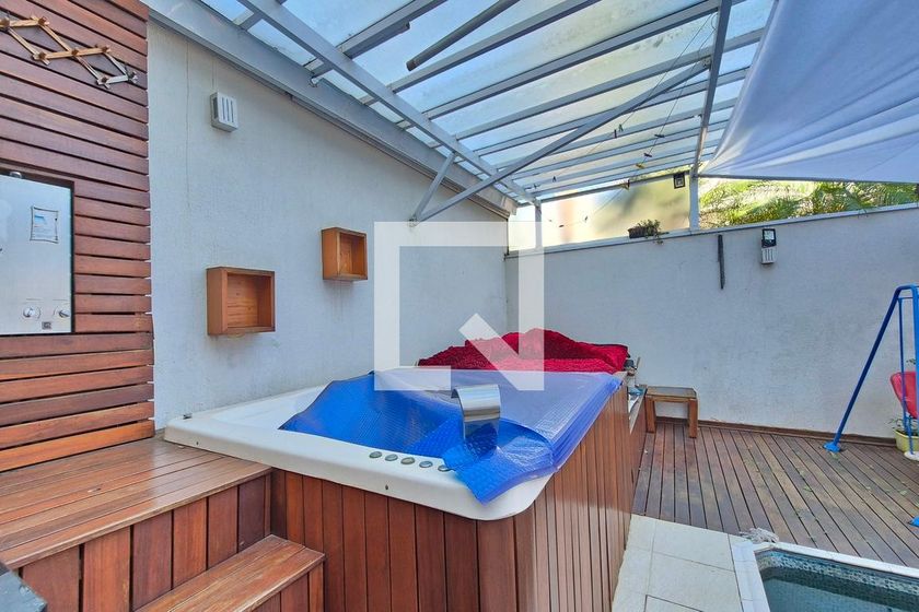 Casa à Venda - Swiss Park, 5 Quartos,  400 m2 em , Campinas - sp | SoloBR