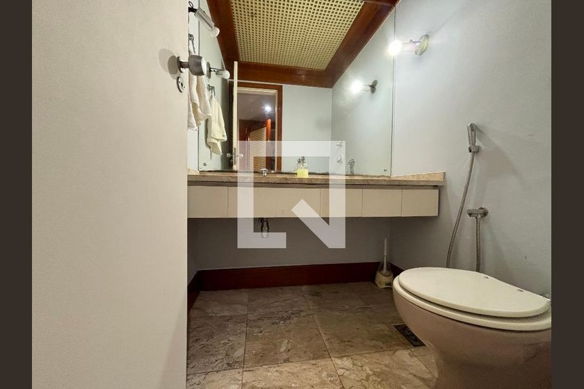 Apartamento, 3 quartos, 243 m² - Foto 109
