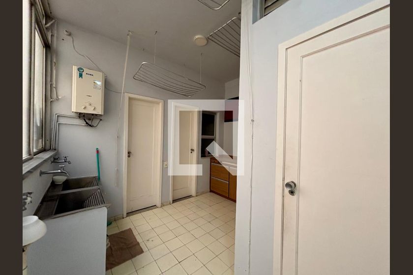 Apartamento, 3 quartos, 243 m² - Foto 127