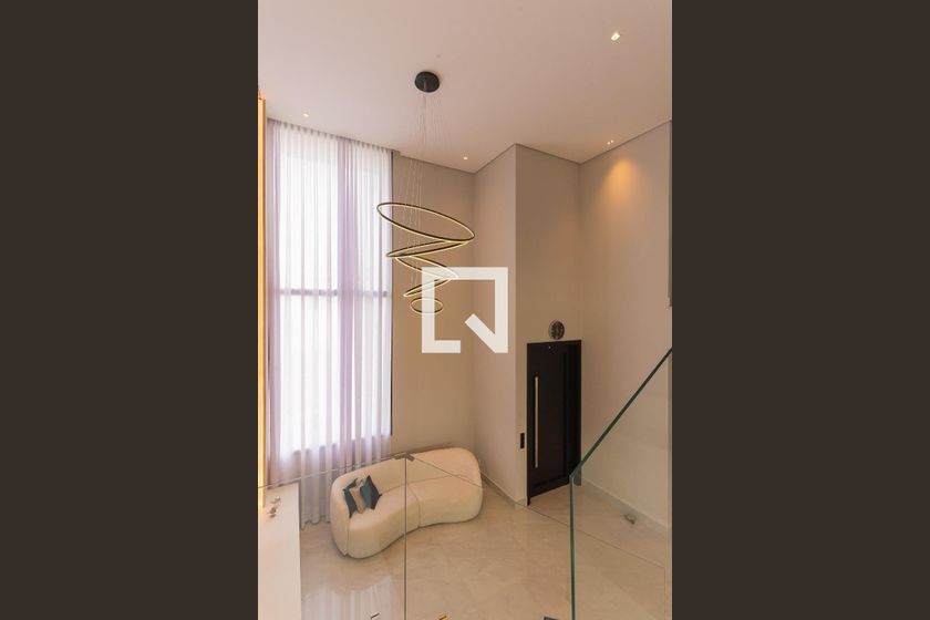 Casa à Venda - Swiss Park, 3 Quartos,  330 m2 em , Campinas - sp | SoloBR