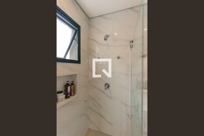 Casa à Venda - Swiss Park, 3 Quartos,  330 m2 em , Campinas - sp | SoloBR