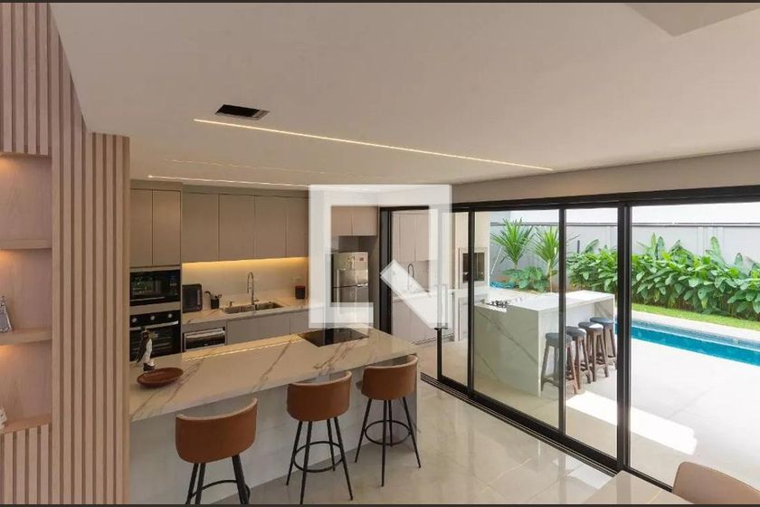 Casa à Venda - Swiss Park, 3 Quartos,  330 m2 em , Campinas - sp | SoloBR