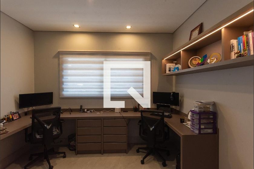 Casa à Venda - Swiss Park, 3 Quartos,  330 m2 em , Campinas - sp | SoloBR