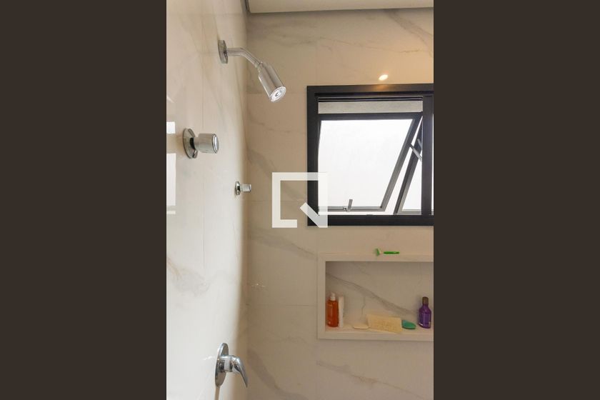 Casa à Venda - Swiss Park, 3 Quartos,  330 m2 em , Campinas - sp | SoloBR