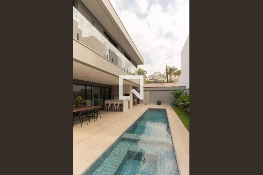 Casa à Venda - Swiss Park, 3 Quartos,  330 m2 em , Campinas - sp | SoloBR