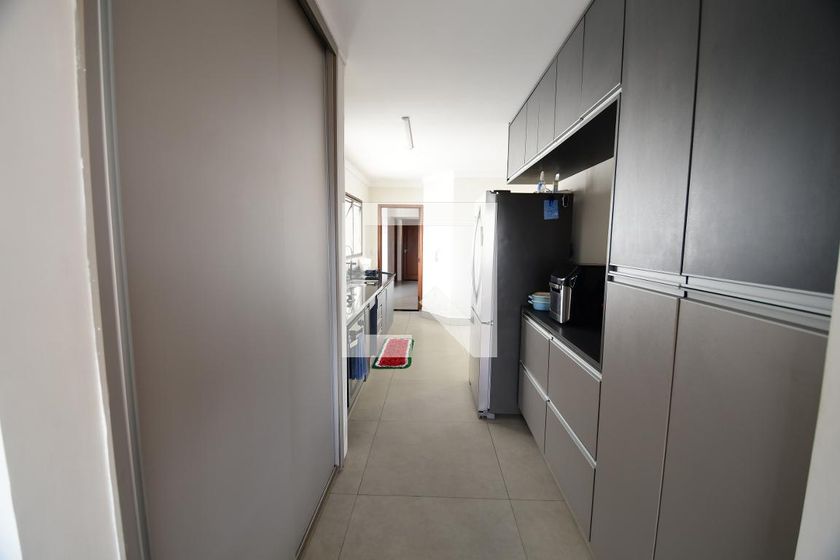 Apartamento à Venda - Cambuí, 4 Quartos,  240 m2 em , Campinas - sp | SoloBR