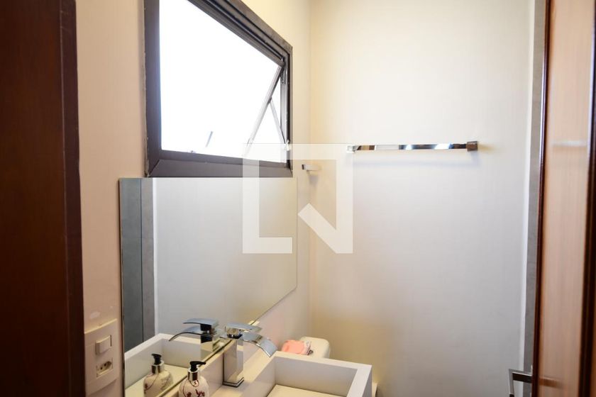 Apartamento à Venda - Cambuí, 4 Quartos,  240 m2 em , Campinas - sp | SoloBR