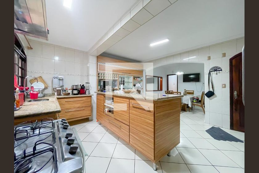 Casa, 3 quartos, 234 m² - Foto 49