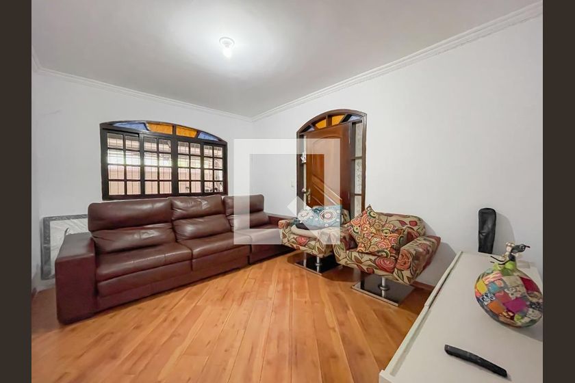 Casa, 3 quartos, 234 m² - Foto 1