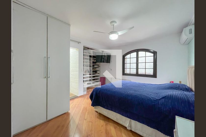 Casa, 3 quartos, 234 m² - Foto 35
