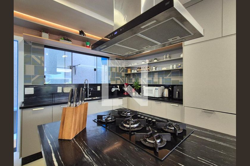 Casa, 3 quartos, 325 m² - Foto 115