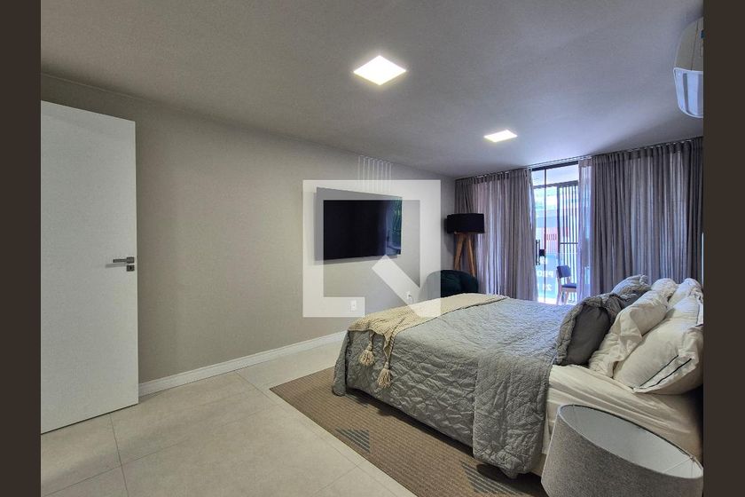 Casa, 3 quartos, 325 m² - Foto 55