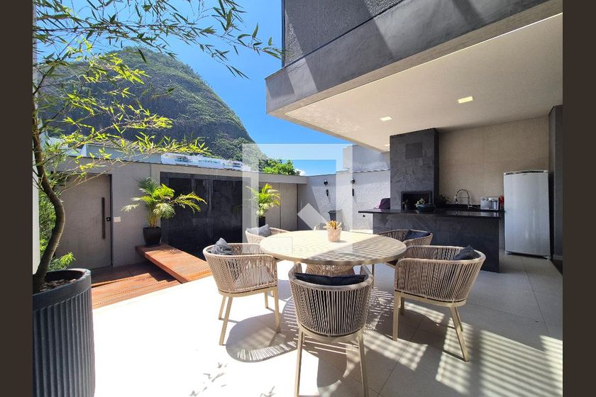 Casa, 3 quartos, 325 m² - Foto 121