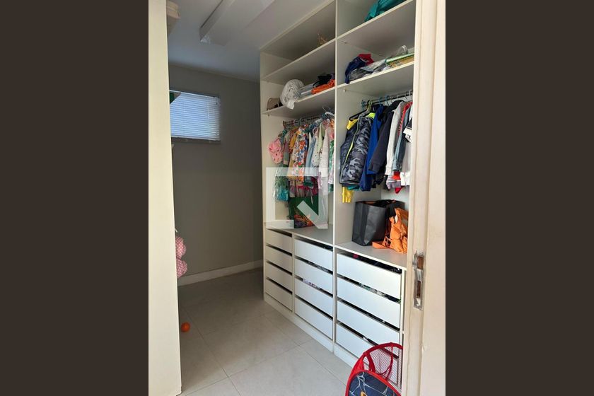 Casa, 4 quartos, 273 m² - Foto 47