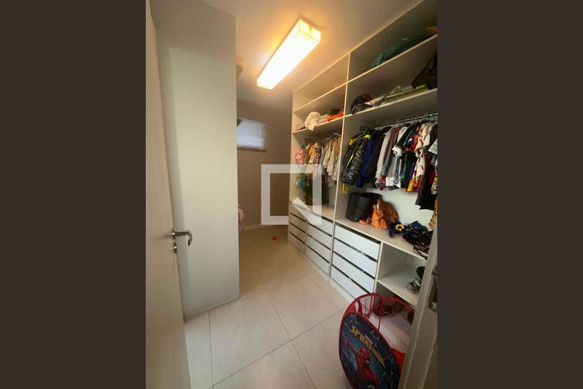 Casa, 4 quartos, 273 m² - Foto 49