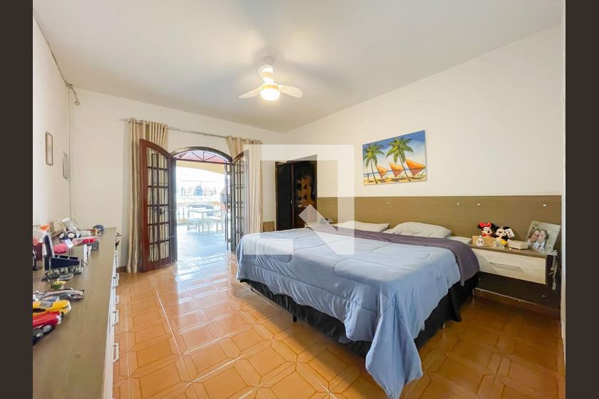 Casa, 3 quartos, 240 m² - Foto 11