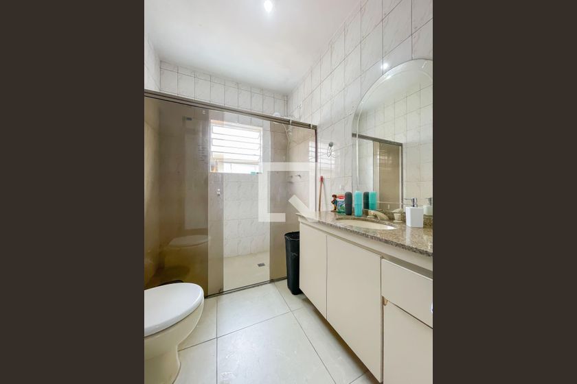 Casa, 3 quartos, 240 m² - Foto 49