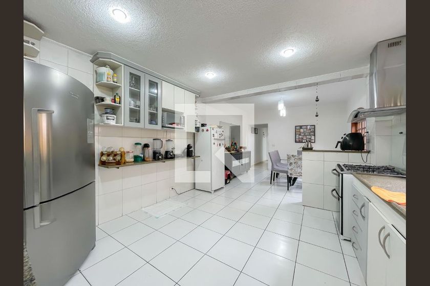 Casa, 3 quartos, 240 m² - Foto 57
