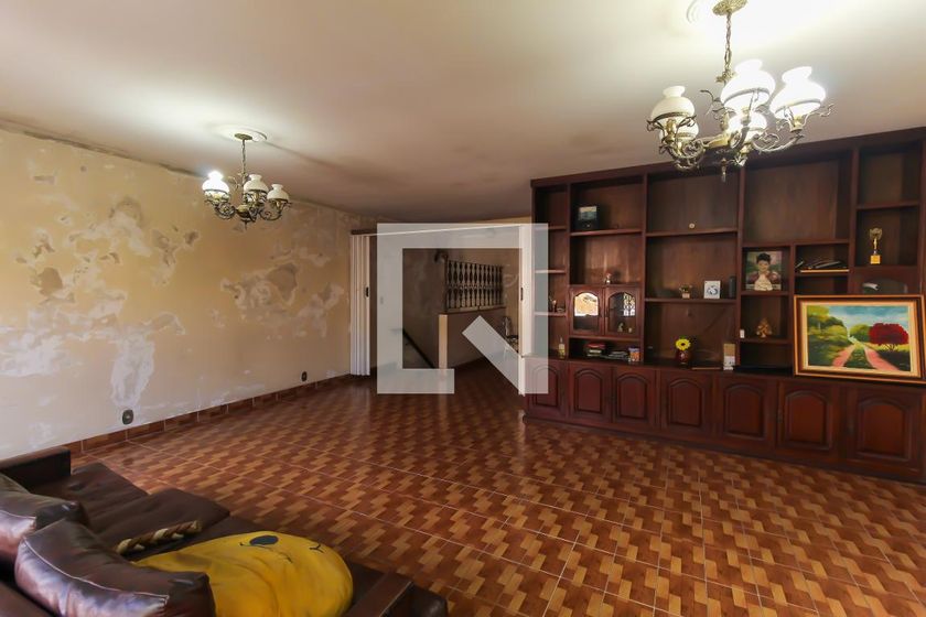 Casa, 4 quartos, 338 m² - Foto 1