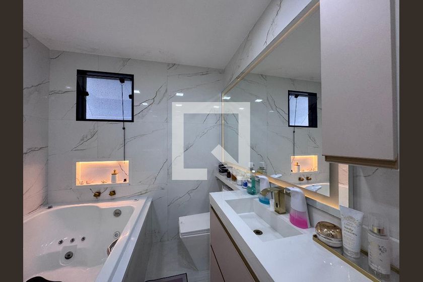 Casa, 3 quartos, 217 m² - Foto 41