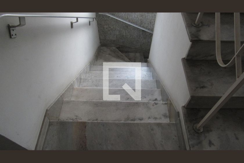 Casa, 4 quartos, 270 m² - Foto 29