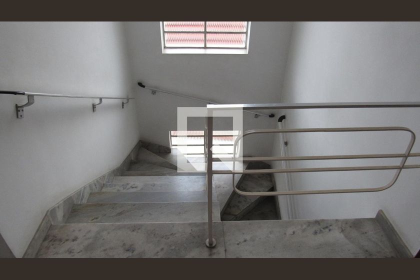 Casa, 4 quartos, 270 m² - Foto 27