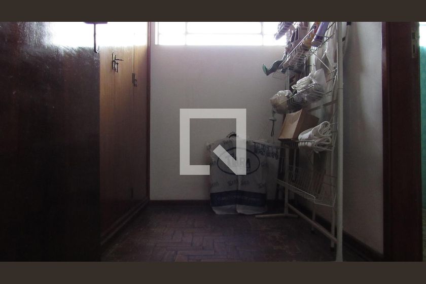 Casa, 4 quartos, 270 m² - Foto 45