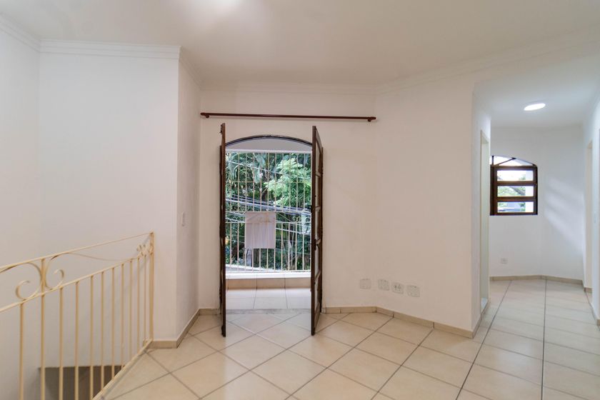 Casa em Água Branca - Widok 2