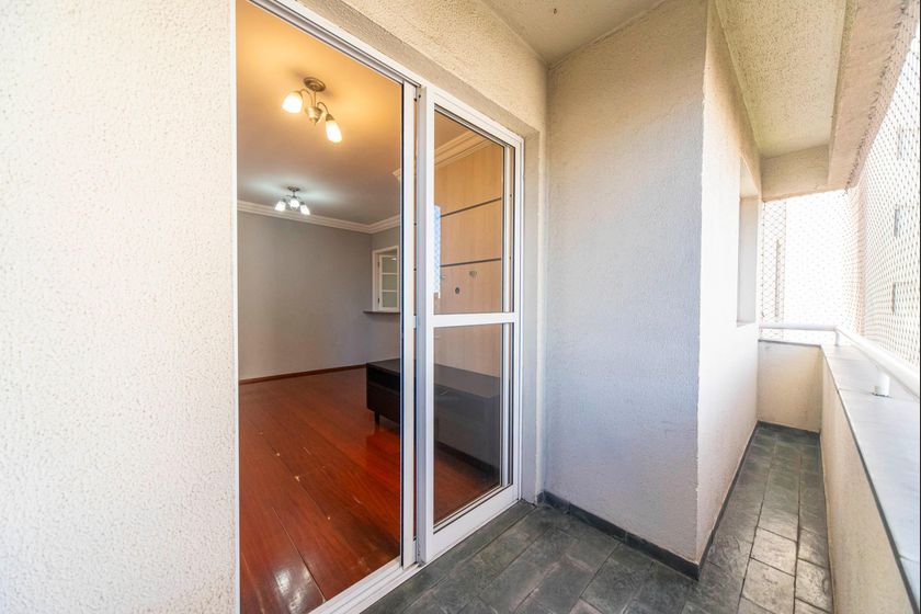 Apartamento em Silveira - Więcej
