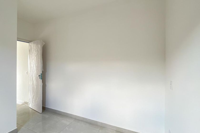 Apartamento em Vila Mangalot – další