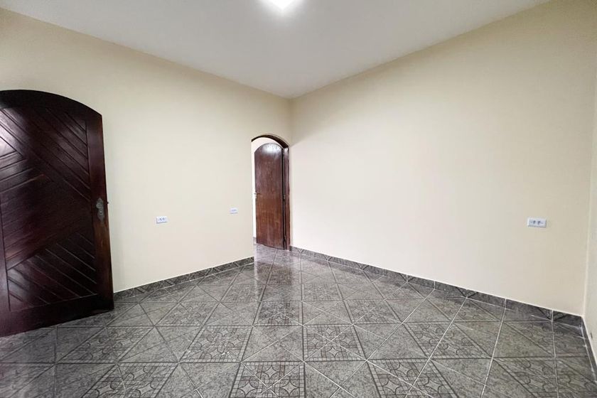 Casa em Jardim Thelma – pohled 4