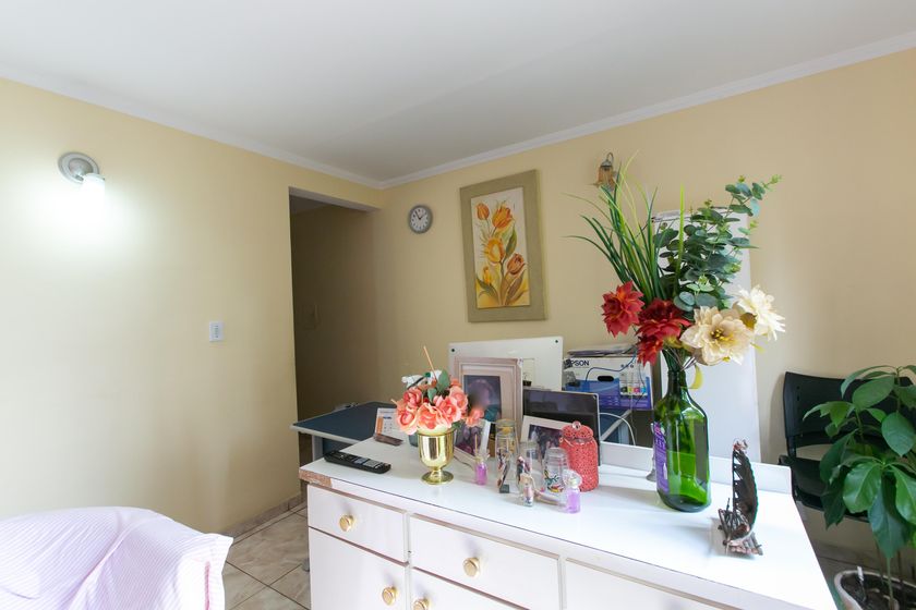 Apartamento em Conjunto Residencial José Bonifácio - Więcej