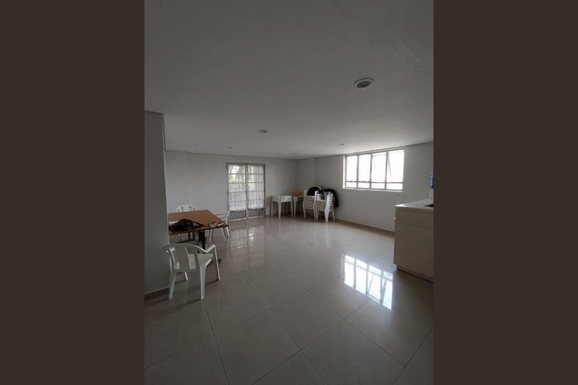 Apartamento em Cambuci - Widok 5