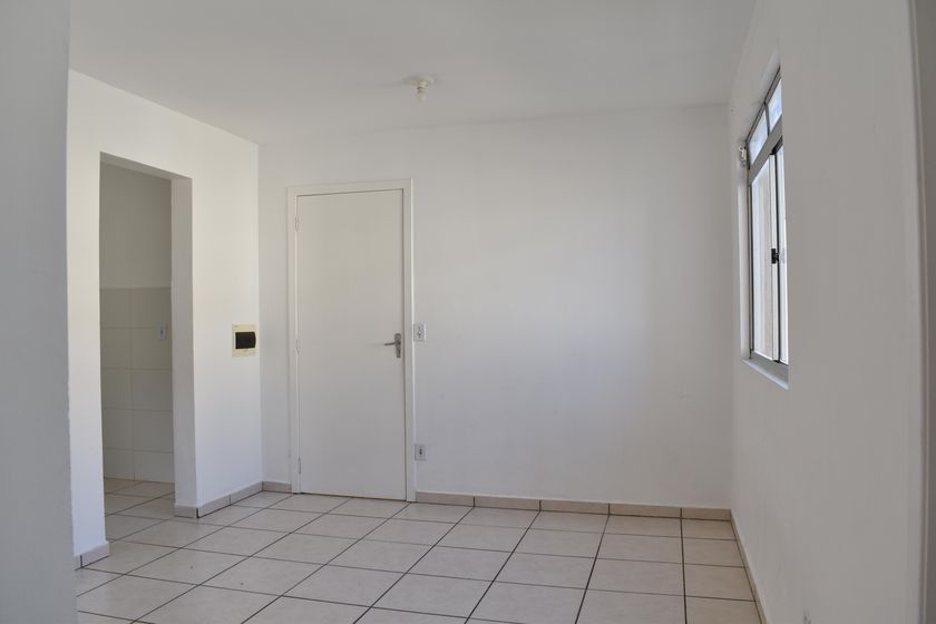 Apartamento com 2 quartos para alugar em Guatupê, São José dos Pinhais por R$ 1.204,00
