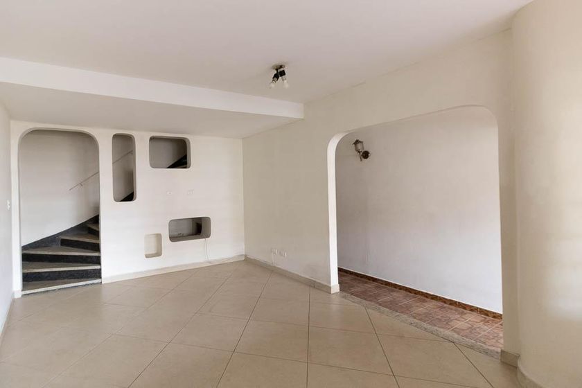 Casa em Vila Gumercindo - Widok 3