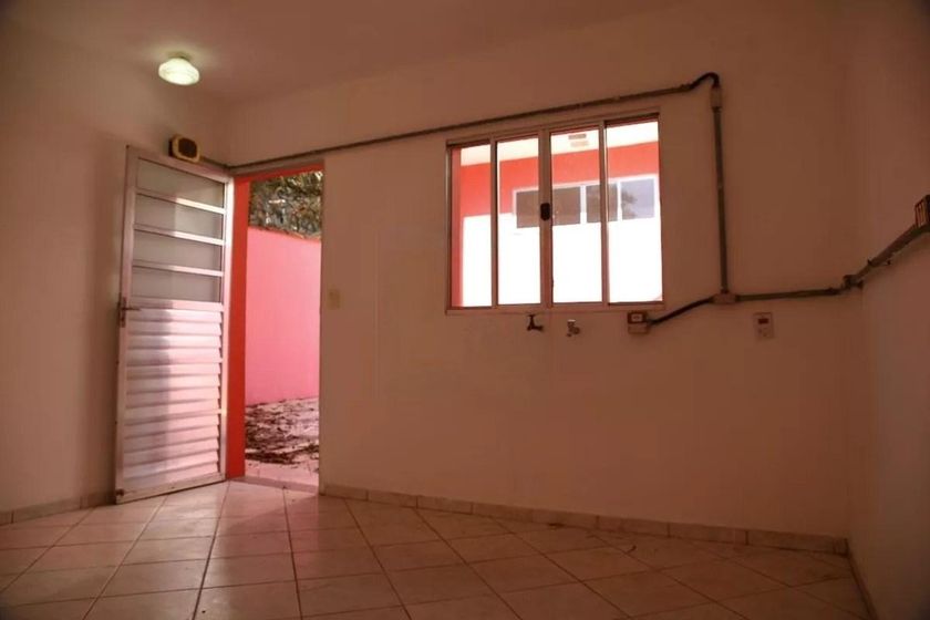 Casa em Baeta Neves - Więcej
