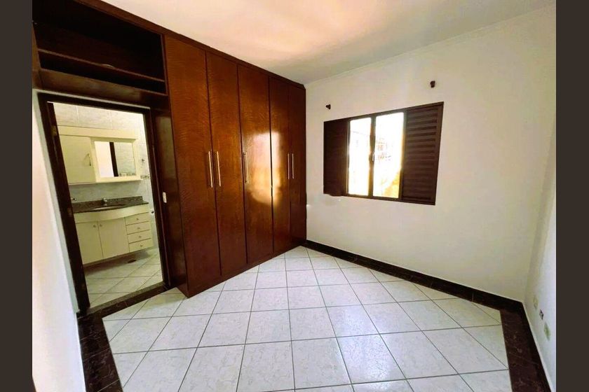 Apartamento em Vila Alzira - Daha fazla