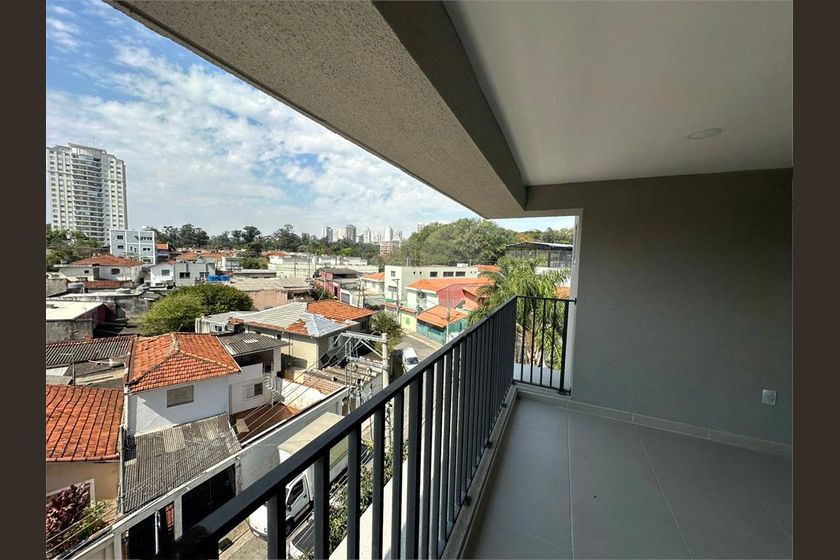 Apartment in São Paulo, Granja Julieta - View 2