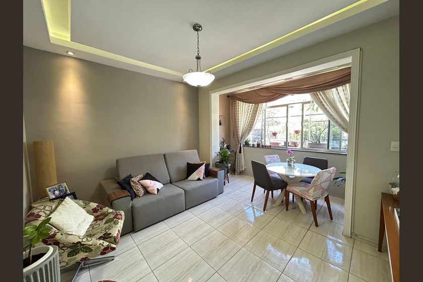 Apartamento com 3 quartos à venda em Água Santa, Rio de Janeiro por R$ 230.000,00
